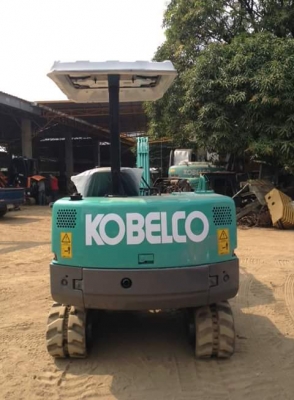 ขายรถขุดแบคโฮ KOBELCO SK024 ขนาดPc25   (มีลายหัวกระแทก) เครื่องแน่น ระบบไว (แทรคยางดี 100\%) รถพร้อมใช้งาน เอกสารใบอินวอยครบ