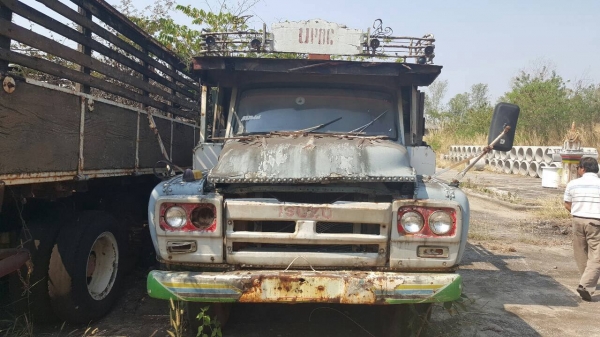 ขายตามสภาพ 10 ล้อ หัวยาวเพลาเดียว ติดเครน KATO 3 ตัน เครื่อง 6BD1 160 แรงม้า ทะเบียนแจ้ง ม.79 ครับ