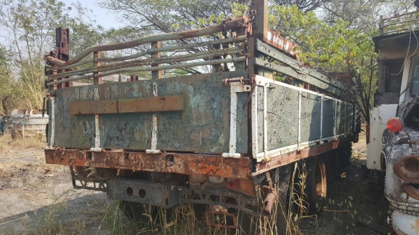 ขายตามสภาพ 10 ล้อ หัวยาวเพลาเดียว ติดเครน KATO 3 ตัน เครื่อง 6BD1 160 แรงม้า ทะเบียนแจ้ง ม.79 ครับ