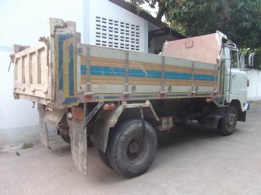 ฝากขาย รถ6ล้อดั้ม km310 110แรง สภาพพร้อมใช้ ขอขอบคุณครับ