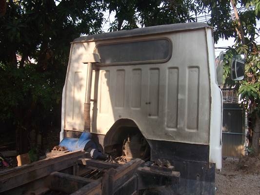 ฝากขาย รถ6ล้อดั้ม km310 110แรง สภาพพร้อมใช้ ขอขอบคุณครับ