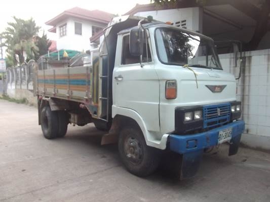 ฝากขาย รถ6ล้อดั้ม km310 110แรง สภาพพร้อมใช้ ขอขอบคุณครับ