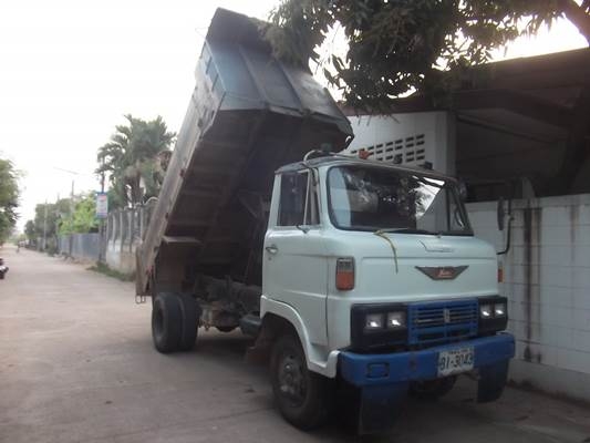 ฝากขาย รถ6ล้อดั้ม km310 110แรง สภาพพร้อมใช้ ขอขอบคุณครับ