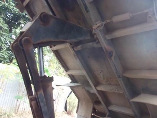 ฝากขาย รถ6ล้อดั้ม km310 110แรง สภาพพร้อมใช้ ขอขอบคุณครับ