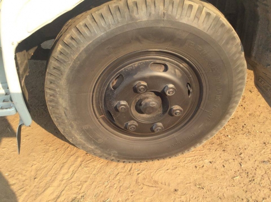 ขายหกล้อฮีโน่ช่วงยาว5.5เมตรรถแท้ห้างสภาพนี้หายากสวยพร้อมใช้งานเอกสารชุดโอนครบราคา 350,000 ขายหกล้อฮีโน่ช่วงยาว5.5เมตรรถแท้ห้างสภาพนี้หายากสวยพร้อมใช้งานเอกสารชุดโอนครบราคา 350,000