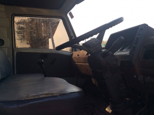 ขายหกล้อฮีโน่ช่วงยาว5.5เมตรรถแท้ห้างสภาพนี้หายากสวยพร้อมใช้งานเอกสารชุดโอนครบราคา 350,000 ขายหกล้อฮีโน่ช่วงยาว5.5เมตรรถแท้ห้างสภาพนี้หายากสวยพร้อมใช้งานเอกสารชุดโอนครบราคา 350,000