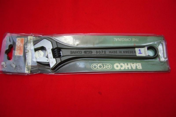 ประเเจเลื่อน BAHCO  10 "  MADE IN SWEDEN  ( ของใหม่ )  ราคาอันละ  1450 บาท