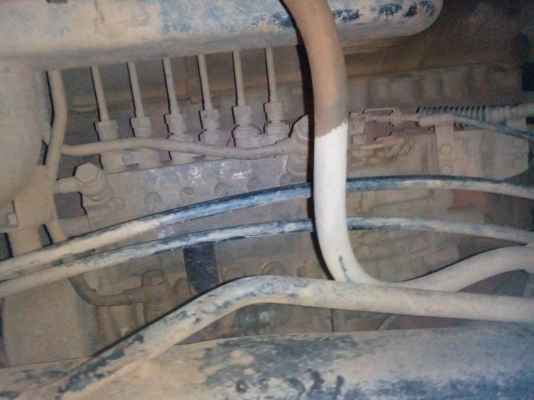 10ล้ออีซูสุ 240  แรงม้า ตัวแท้(โค๊ตR)  พร้อมใช้งาน..เล่มพร้อม