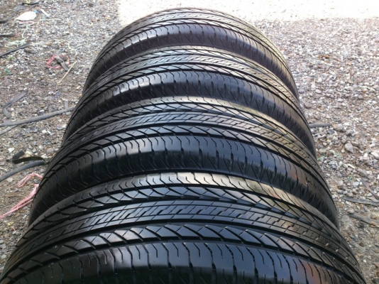 ขายยาง บริดสโตน อีโคเปีย 225/65R17 ยางสัปดาห์ที่29 ปี14 ดอกยางหนาเต็มสดนิ่มลึกเท่ากันไม่ร้าวไม่แตกลายสวยๆ จำนวน 1 ชุด