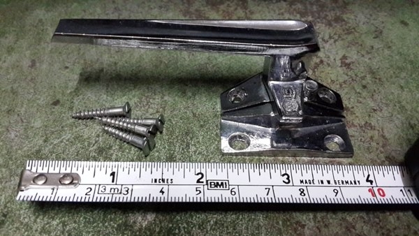 ขายมือโยกประตูงานเก่าเก็บแพ็ค4ตัวเหมาะนำไปDIY.