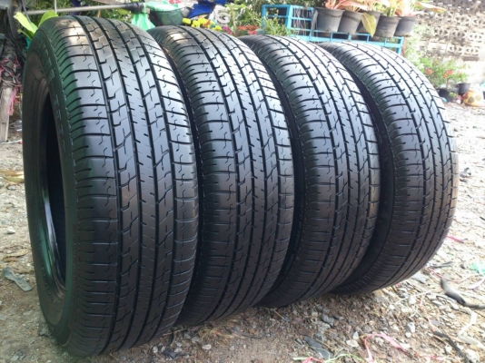 ขายยาง บริดสโตน 205/65R15  ยางสัปดาห์ที่36ปี14  ยางดอกเต็มสวยนิ่มลึกเท่ากัน จำนวน 1 ชุด