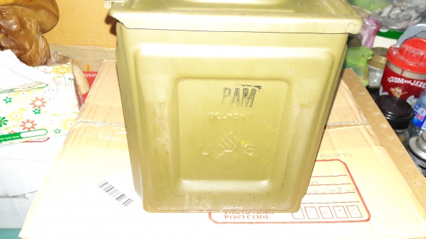 ขายลังใส่กระสุนปืนทหารงานเก่าเก็บROCK FORD Made in USA.ยุคสงคราม ขายลังใส่กระสุนปืนทหารงานเก่าเก็บROCK FORD Made in USA.ยุคสงคราม