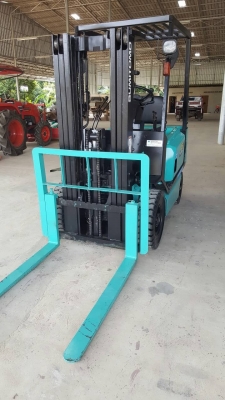 ขายรถยก ดีเซล Sumitomo 1.5ตัน เสา 4 เมตร เสา3ท่อน งา 1,070 MM.