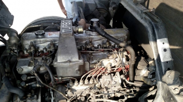 หกล้อ ฮีโน่ FF3H ปี39-HO7C185โบว์อินเตอร์ ยาง900 ช่วงยาว5.50ม สภาพดีสวยพร้อมใช้ ทะเบียนพร้อมโอน