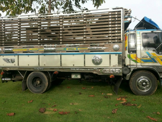 หกล้อ ฮีโน่ FF3H ปี39-HO7C185โบว์อินเตอร์ ยาง900 ช่วงยาว5.50ม สภาพดีสวยพร้อมใช้ ทะเบียนพร้อมโอน