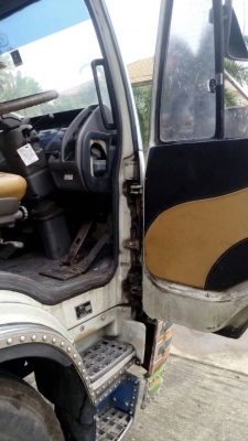 หกล้อ ฮีโน่ FF3H ปี39-HO7C185โบว์อินเตอร์ ยาง900 ช่วงยาว5.50ม สภาพดีสวยพร้อมใช้ ทะเบียนพร้อมโอน