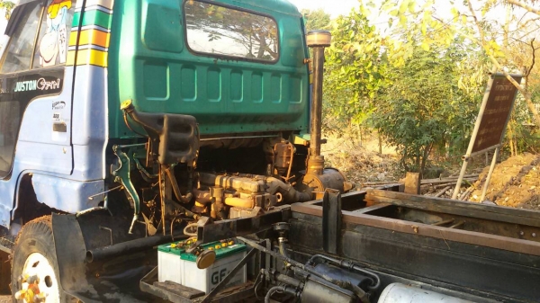 ขายรถดั๊มเครื่อง6bb เกียร์ร็อคกี้ เอฟหน้า-หลัง ครัชทรีหัวยาว ทุกอย่างลงเล่มแล้ว