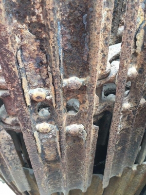 โซ่พร้อมใบเก่า komatsu pc120-1-3 ใบยาว 70 ซม เส้นละ 35,000