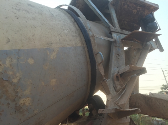 FM303 เครื่องEK100. 260แรงโม่งตรง6คิว FM303 เครื่องEK100. 260แรงโม่งตรง6คิว