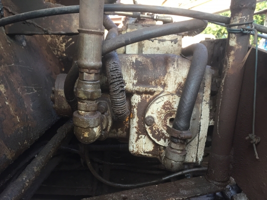 FM303 เครื่องEK100. 260แรงโม่งตรง6คิว FM303 เครื่องEK100. 260แรงโม่งตรง6คิว