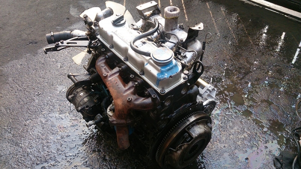 ขายเครื่องยนต์ดีเซล Nissan Td25พร้อมเลข