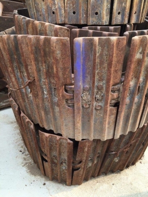 โซ่พร้อมใบเก่า komatsu pc120-5-6 ใบยาว 50 ซม เส้นละ 40,000 โซ่พร้อมใบเก่า komatsu pc120-5-6 ใบยาว 50 ซม เส้นละ 40,000