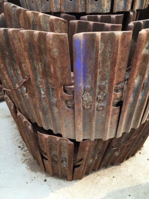 โซ่พร้อมใบเก่า komatsu pc120-5-6 ใบยาว 50 ซม เส้นละ 40,000 โซ่พร้อมใบเก่า komatsu pc120-5-6 ใบยาว 50 ซม เส้นละ 40,000