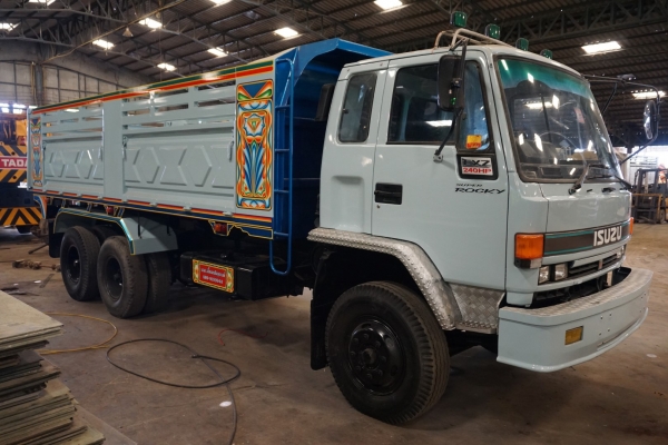 ISUZU Rocky 240 แรงม้า กระบะดั้มพ์ใหม่ สภาพนางฟ้าเลย