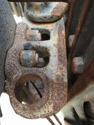 โซ่พร้อมใบเก่านอกญี่ปุ่น komatsu pc200-5-6 ใบยาว 80 ซม เส้นละ 60,000