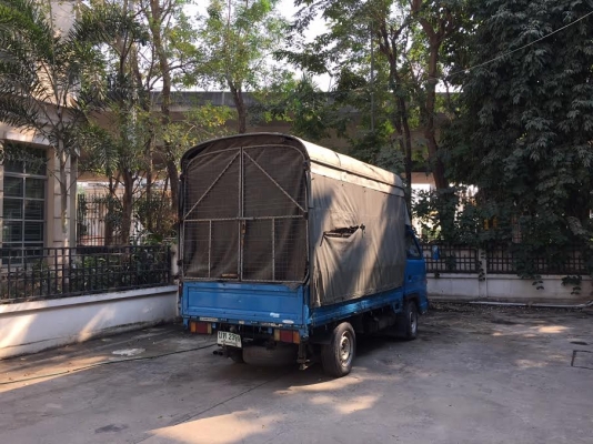 ขายรถบรรทุกสี่ล้อเล็ก Isuzu