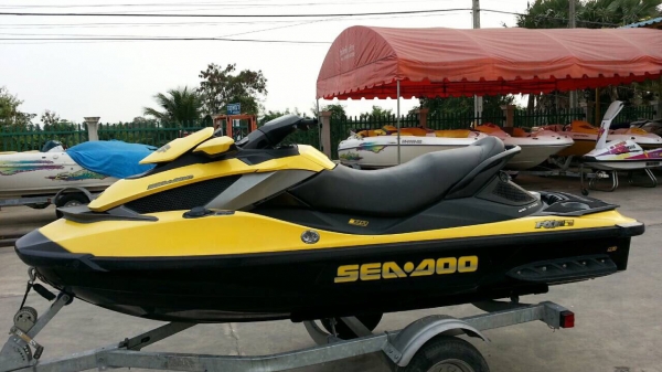 SEADOO RXT 255is วิ่ง 142 ชั่วโมง ปี 09 นำเข้าจากUSA. ขาย 175,000