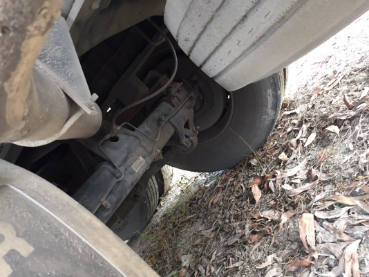 ขายด่วนสิบล้อเพลาเดียว 240แรง ปี56 ช่วงยาว7.20ม. จัดแนนซ์ได้ดอกถูก ขายด่วนสิบล้อเพลาเดียว 240แรง ปี56 ช่วงยาว7.20ม. จัดแนนซ์ได้ดอกถูก