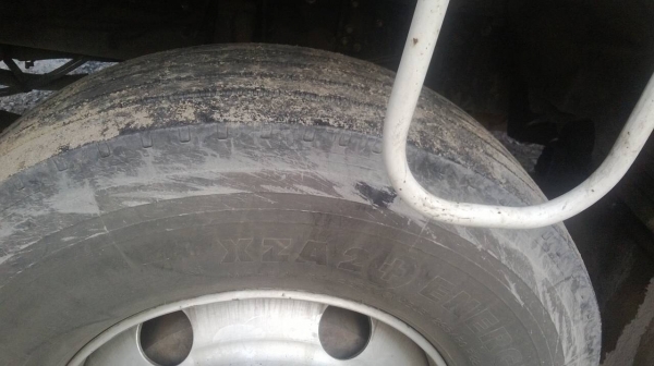 ขายด่วนสิบล้อเพลาเดียว 240แรง ปี56 ช่วงยาว7.20ม. จัดแนนซ์ได้ดอกถูก ขายด่วนสิบล้อเพลาเดียว 240แรง ปี56 ช่วงยาว7.20ม. จัดแนนซ์ได้ดอกถูก