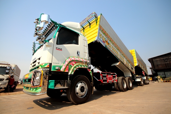 รับต่อกระบะดั้มกระบะคอกสูงกระบะมิเนียมลูกพ่วง ทั้ง 6 ล้อ 10 ล้อ รับผลิตกระบะตามออเดอร์ตามสเปค งานสวยงานดี เอกสารแบบครบ