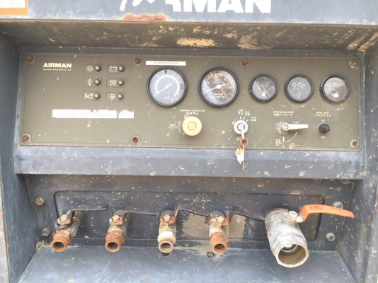 เครื่องปั๊มลม Airman PDS390S : 390cfm : 7บาร์ สต็อกนำเข้าจากญี่ปุ่น สนใจโทร. 080-6565422 (หนิง)