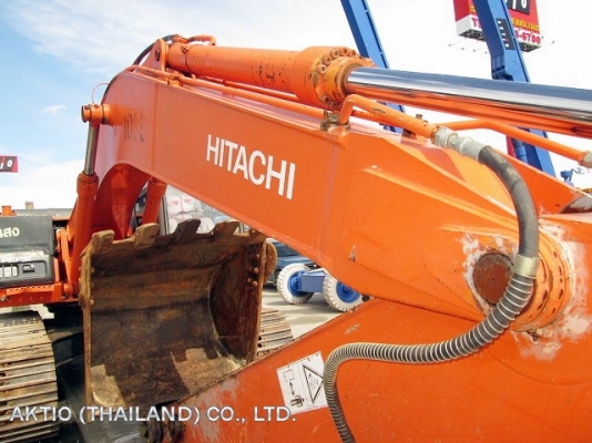 ขายรถขุด HITACHI ZX200