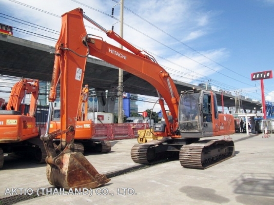 ขายรถขุด HITACHI ZX200