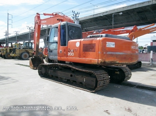 ขายรถขุด HITACHI ZX200