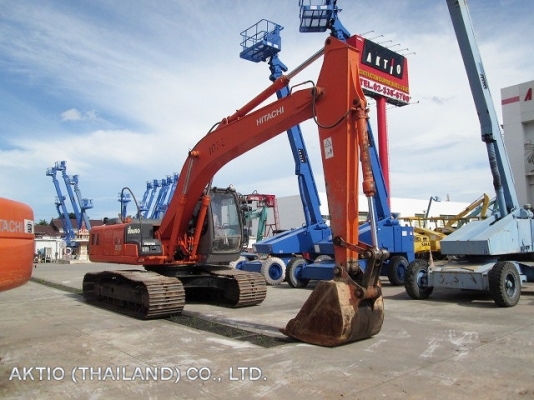 ขายรถขุด HITACHI ZX200