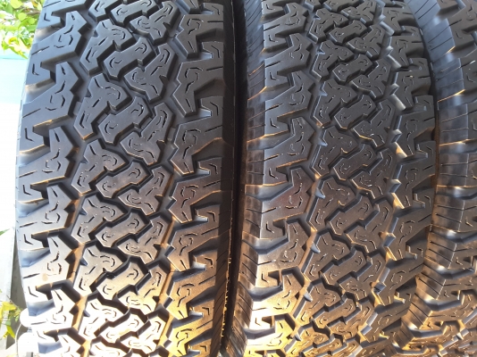 ยางขอบ 15  30&times;9.5 ปี 13 ชุดล่ะ 7500