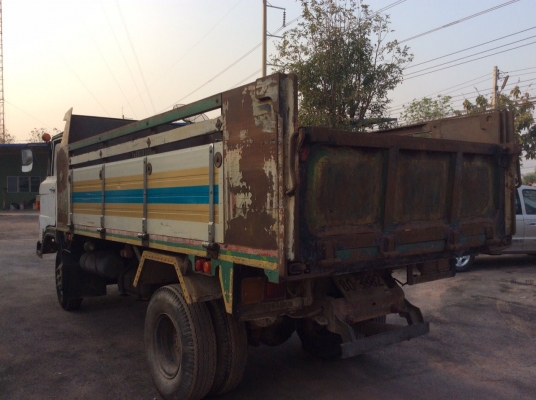 HINO KM 310 ดั๊ม เครื่อง 90 แรง เครื่องดี ยางดี ครัทซีสวย ขาย 200,000 บาท ศุภากร 081-1903107, 081-4252943