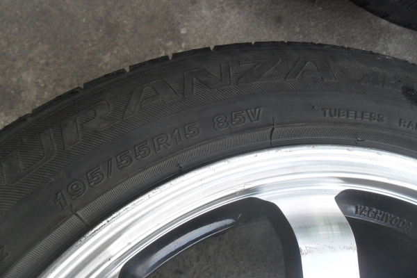 ล้อแม็ก15นิ้ว4รู100 พร้อมยาง สวยๆ 4 ล้อ ราคา 5900 บาท ล้อแม็ก15นิ้ว4รู100 พร้อมยาง สวยๆ 4 ล้อ ราคา 5900 บาท