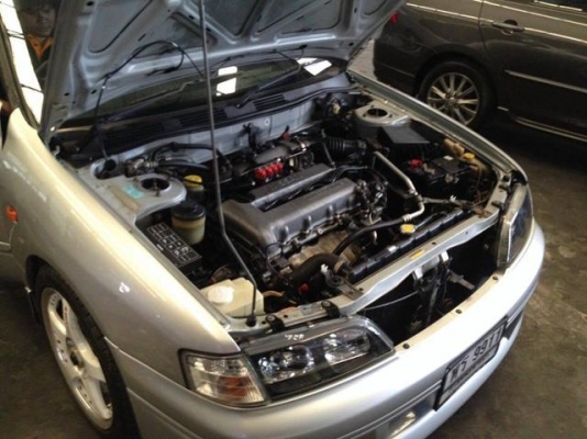 นิสสัน พรีเมียร่า