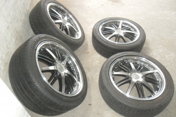 ล้อแม็ก17นิ้ว5รุ114 พร้อมยาง สวยๆ 4 ล้อ ราคา 6900 บาท ล้อแม็ก17นิ้ว5รุ114 พร้อมยาง สวยๆ 4 ล้อ ราคา 6900 บาท