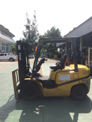 ขายรถ tcm ขนาด 2.5 ตัน รุ่นt3k  ดีเซล  เกียร์ ออโต้ รับประกัน3 เดือน