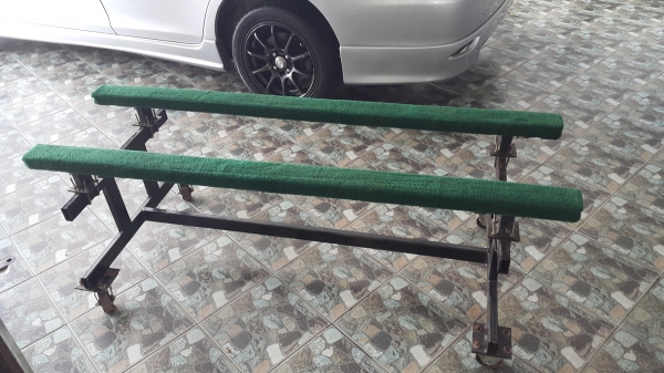 ขายที่ตั้งโชว์เจสกียืน