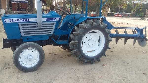 จัดส่งพี่ อ.หล่มสัก จ.เพชรบูรณ์ครับ ขายรถไถอิซากิ TL2300 พร้อมผาน5 หรือจะเอาตัวโรตารี่พร้อมใช้ จัดส่งพี่ อ.หล่มสัก จ.เพชรบูรณ์ครับ ขายรถไถอิซากิ TL2300 พร้อมผาน5 หรือจะเอาตัวโรตารี่พร้อมใช้