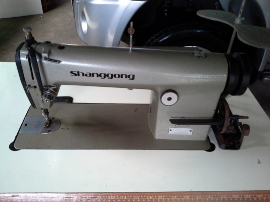 จักรเย็บผ้า shanggong GC15-1