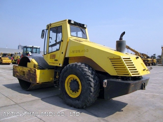 ขายรถบด 20 ตัน BOMAG BW219DH-3