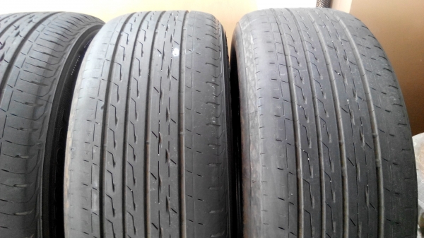 ยาง Bridgestone 215/55 R17 ปี 14
